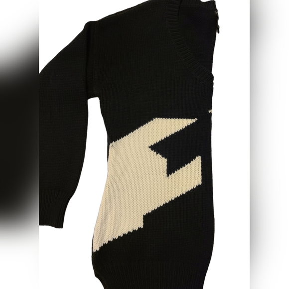 Venus size XL black/white sweater - Picture 10 of 13